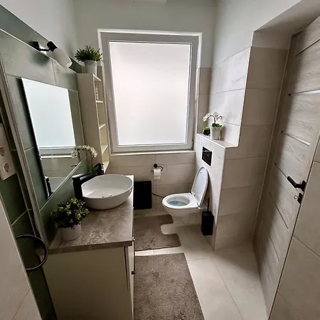 公寓 Peterfia Boutique 3-4 *